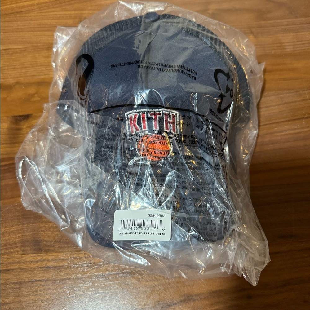 Kith & New Era for the New York Knicks 9FORTY MS Trucker Snapback Hat Nocturnal - Picture 8 of 11